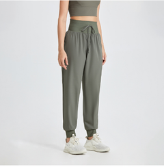 Women's Loose Fit Yoga Harem Pants with Pockets