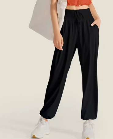 Women's Loose Fit Yoga Harem Pants with Pockets